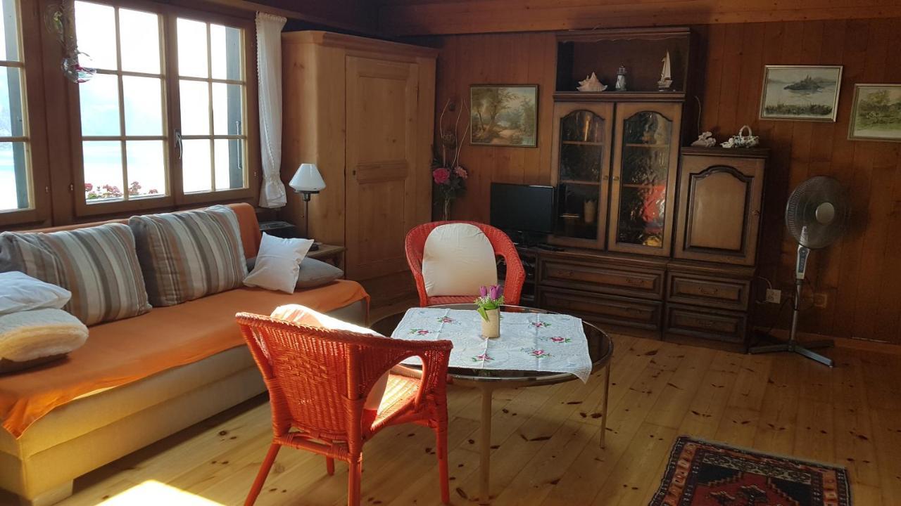 Traumhaftes Chalet Mit Seesicht Krattigen Екстер'єр фото